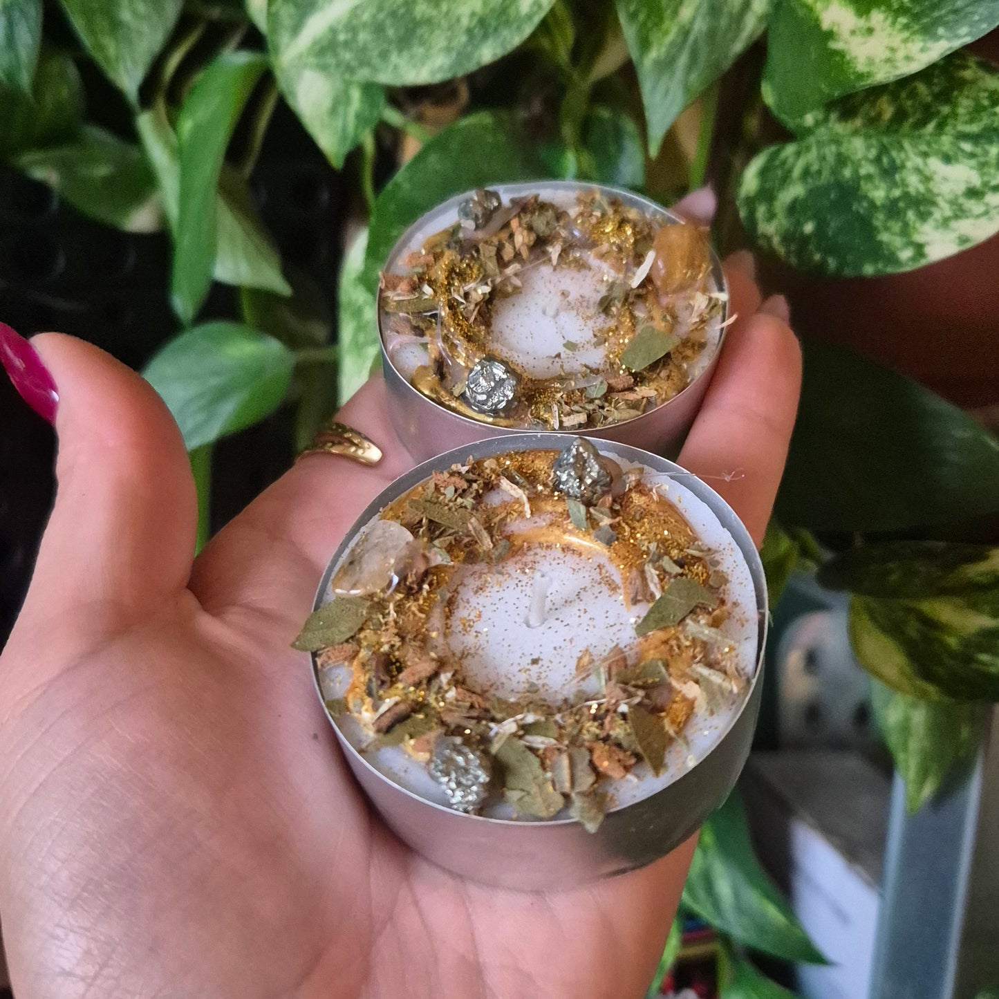Golden Fortune — Money & Abundance Spell Candle (Large Tea Light)